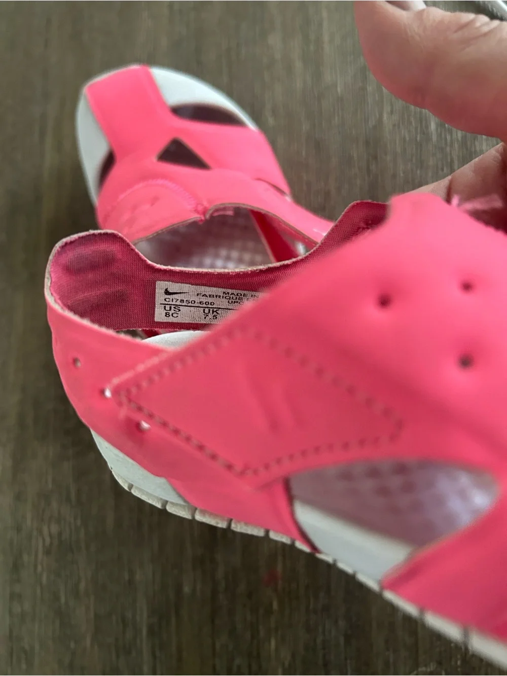 Air Jordan Sandals , Gently Used, Size 8 For Little Girls.